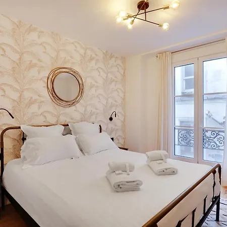 Pick A Flat's In Montmartre - Rue Drevet * Paris