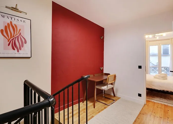 Pick A Flat's In Montmartre - Rue Drevet * Paris